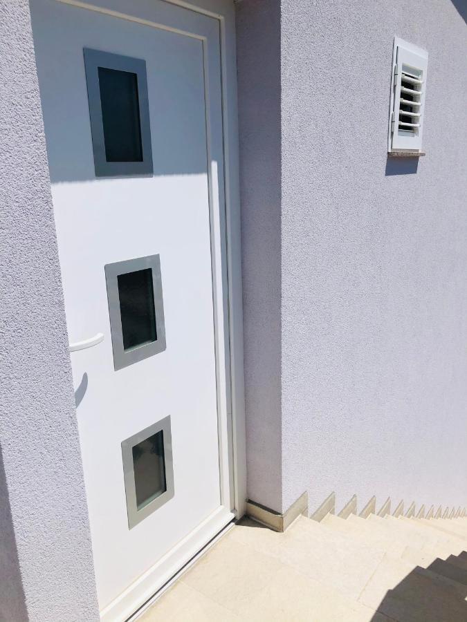 Lavanda Centar Vir Exterior foto